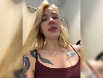 AlinnaAnnila webcam bongacams model stream image