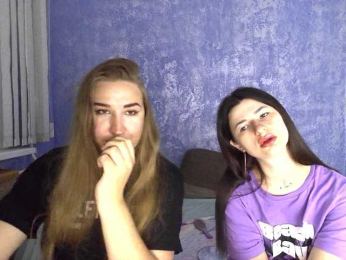 CrystalWaves5 webcam bongacams model stream image
