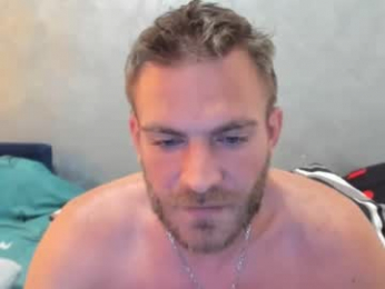 10in_deluxe webcam model stream image