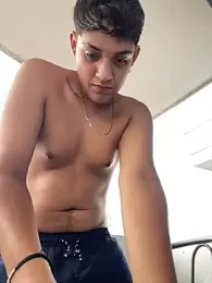 Emannuel__777 webcam model stream image
