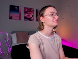Catalina Dr webcam model stream image