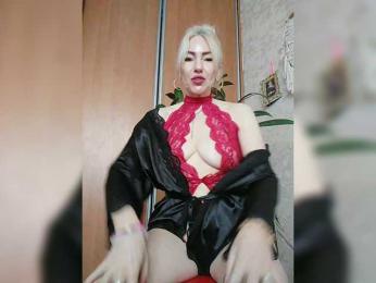 White00Pearl webcam bongacams model stream image