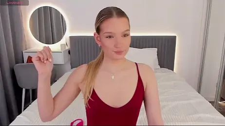 CassieRayss webcam model stream image