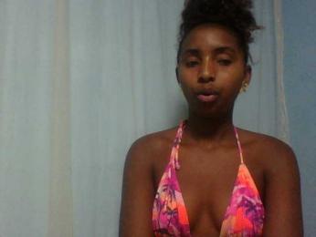 Orzia12 webcam model stream image