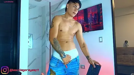 SantiagoReyesFtt webcam model stream image