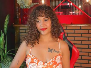 Alana Sinclaire webcam model stream image