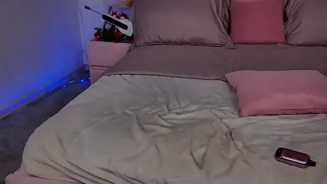 Cosmic_Sia webcam model stream image