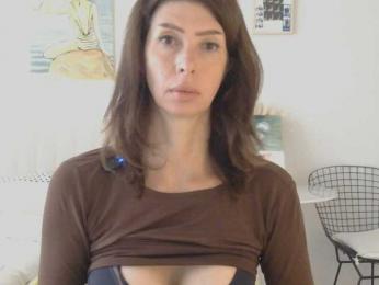 WhiteQueen888 webcam model stream image
