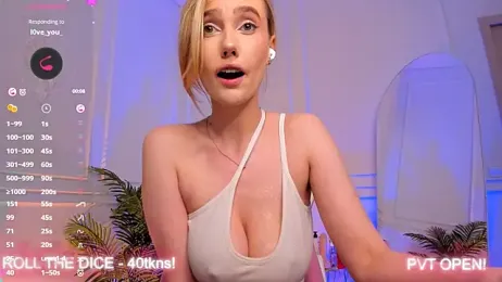 luna_joy_ webcam model stream image