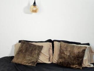 Rapunzel Deluna webcam model stream image