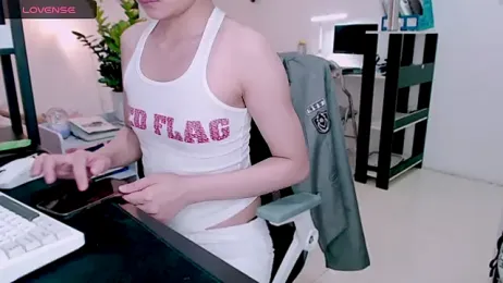 Shyn__ webcam model stream image