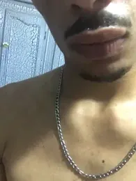 dzshbh2005 webcam stripchat model stream image