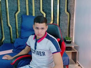 Dilan Foster webcam model stream image