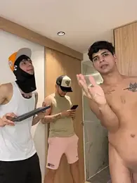 TheBatMansion webcam model stream image