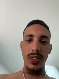 piccolo2002 webcam model stream image