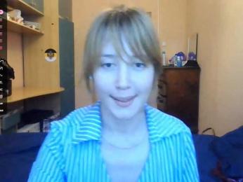 Lizamiillss webcam model stream image