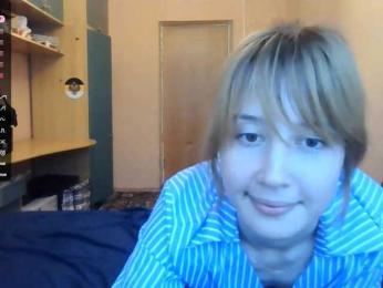 Lizamiillss webcam model stream image