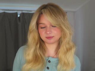 Synnove Appling webcam model stream image