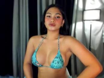 sweet_scarllet12 webcam model stream image