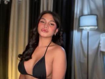 sweet_scarllet12 webcam model stream image