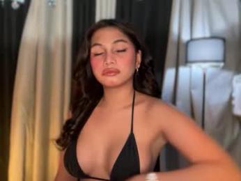 sweet_scarllet12 webcam model stream image