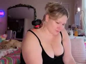 piggyrose webcam model stream image