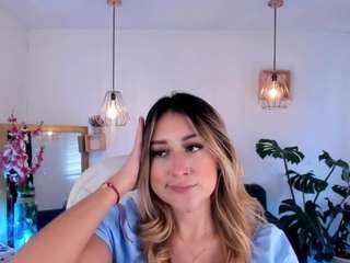 dina-ride webcam camsoda model stream image