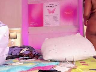 tamarazaki webcam camsoda model stream image