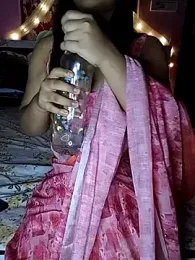 DreamGirlRiya webcam model stream image