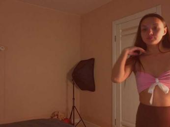 mili-milash webcam model stream image