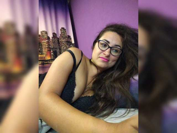 AlicaLovely webcam model stream image