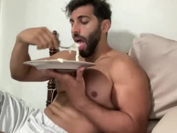 fitcurvyman4fun_69 webcam model stream image