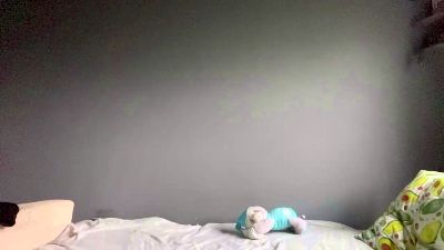 ErmelindaIng webcam model stream image