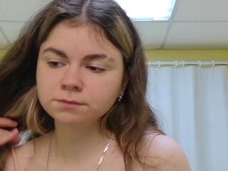 Tina Ryder webcam model stream image