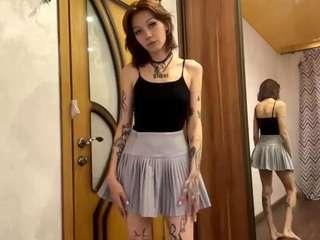 avrilollison webcam model stream image