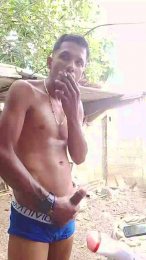 interhogar webcam model stream image