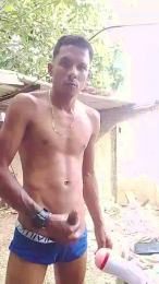 interhogar webcam model stream image