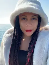 HaileyDiana webcam stripchat model stream image