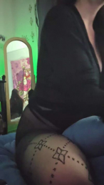 VixenaX webcam cam4 model stream image