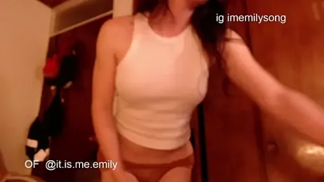 emily_pearl_ webcam model stream image