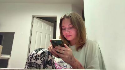 TonaMccaleb webcam model stream image