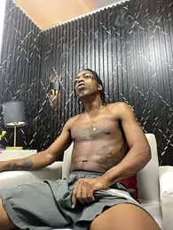 LarryCollin webcam model stream image