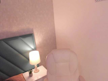 CatalinaCoopper webcam model stream image