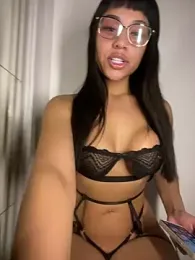 LaraCastro559 webcam model stream image