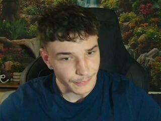 Danny Cuomo webcam flirt4free model stream image