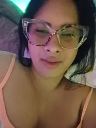 Rashell-Zepol webcam model stream image