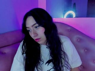 Alondra Mendez webcam model stream image