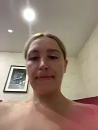 StasyWood webcam model stream image