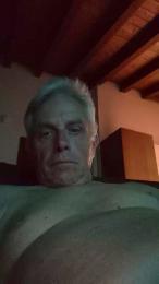 Geag60 webcam model stream image