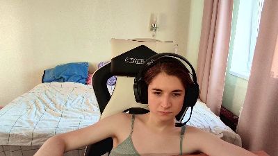 ShanBury webcam model stream image